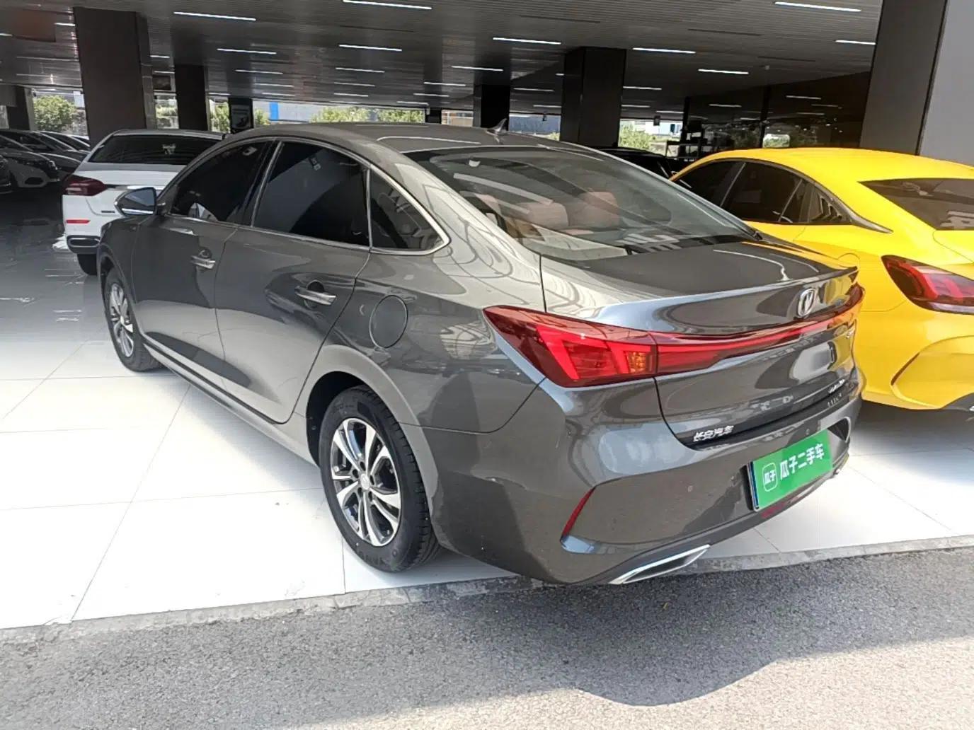 CHANGAN Eado 2023 Changan Edition PLUS Blue Whale NE 1.4T GDI DCT Prestige Version — миниатюра 4