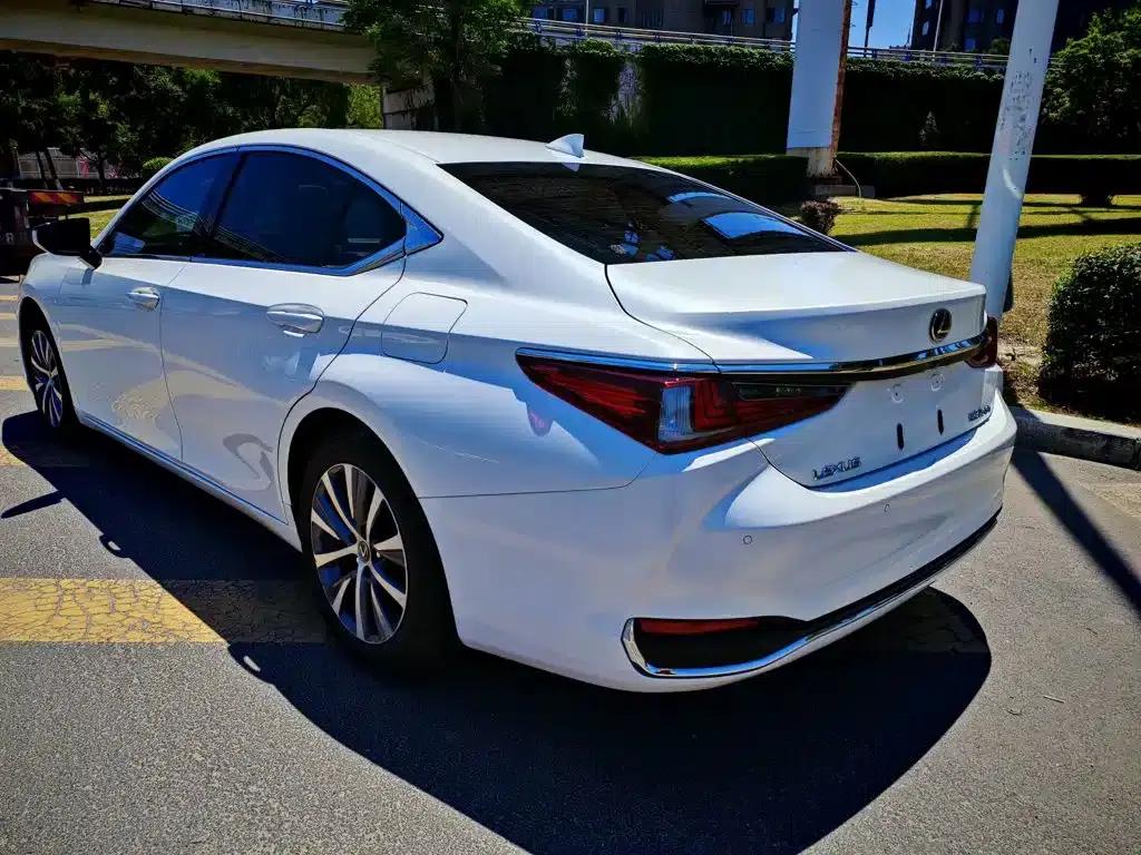 Lexus ES 2018 200 Premium Edition (China VI Emission Standard) — миниатюра 6