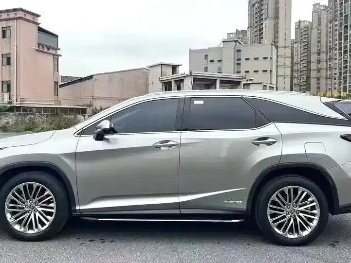 Lexus RX 2020 450hL AWD Luxury 6-seater (China V emission standard) — миниатюра 4