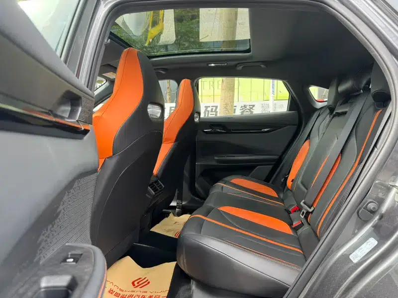 Changan UNI-V 2024 1.5T Premium Sport — миниатюра 21