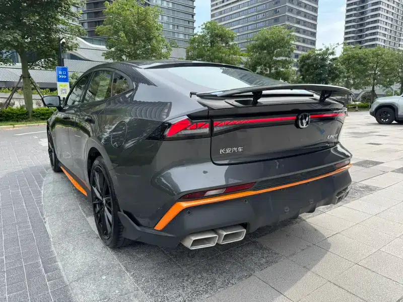 Changan UNI-V 2024 1.5T Premium Sport — миниатюра 5
