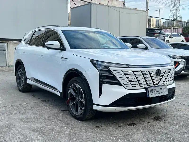 Changan CS75 PLUS 2025 Fourth Generation 1.5T New Blue Whale Smart Premium Edition — миниатюра 3