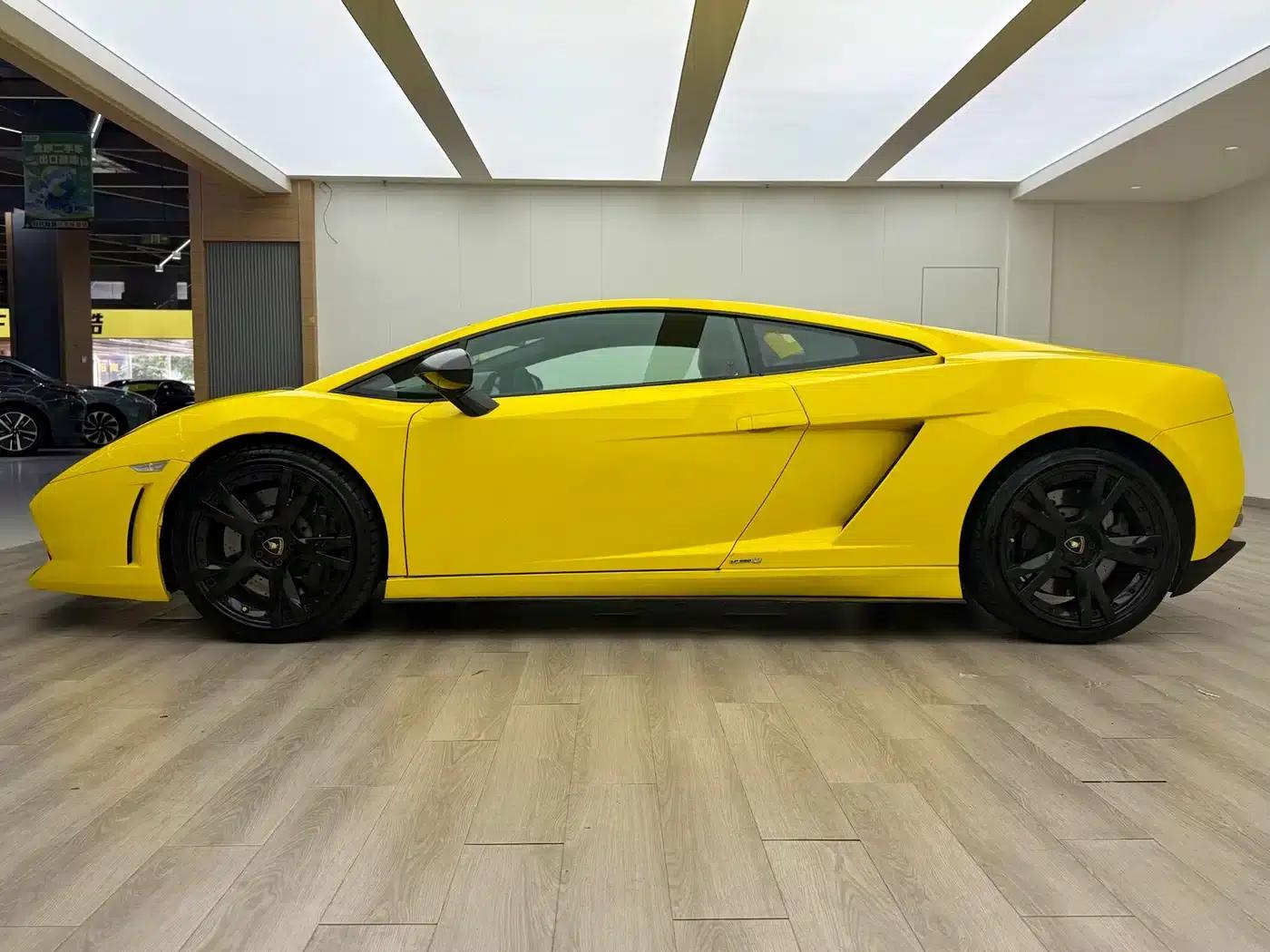 2010 Gallardo LP 550-2 Standard Edition — миниатюра 6