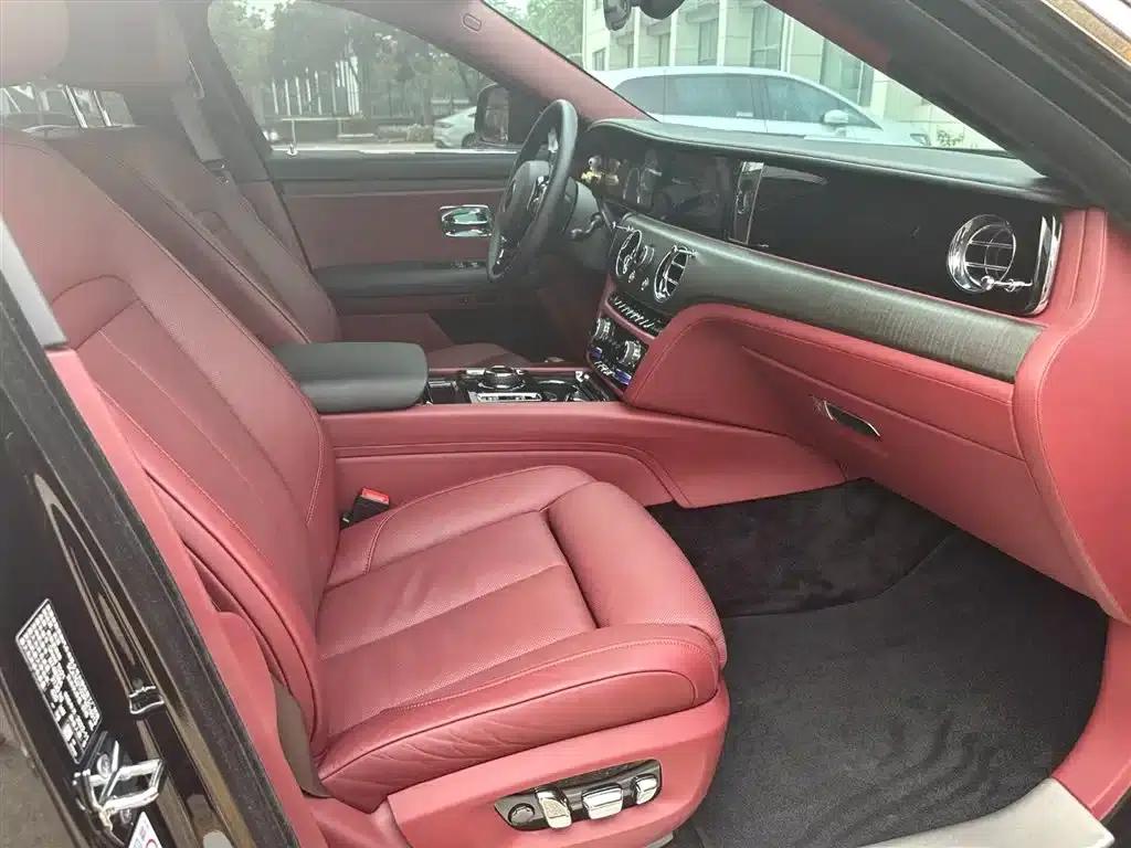 2021 Ghost 6.7T Standard Wheelbase — миниатюра 3