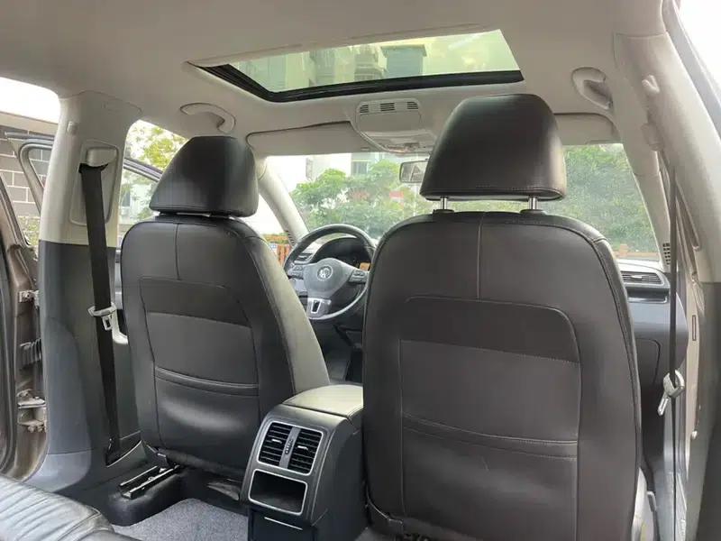 2013 Volkswagen Passat 1.8TSI Luxury — миниатюра 31