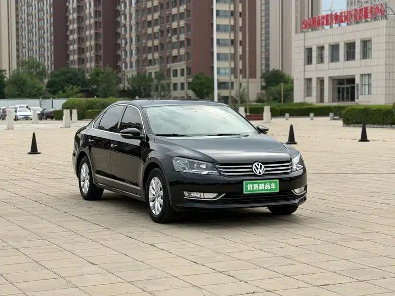 2014 Passat 1.8TSI DSG Premium Edition — миниатюра 3