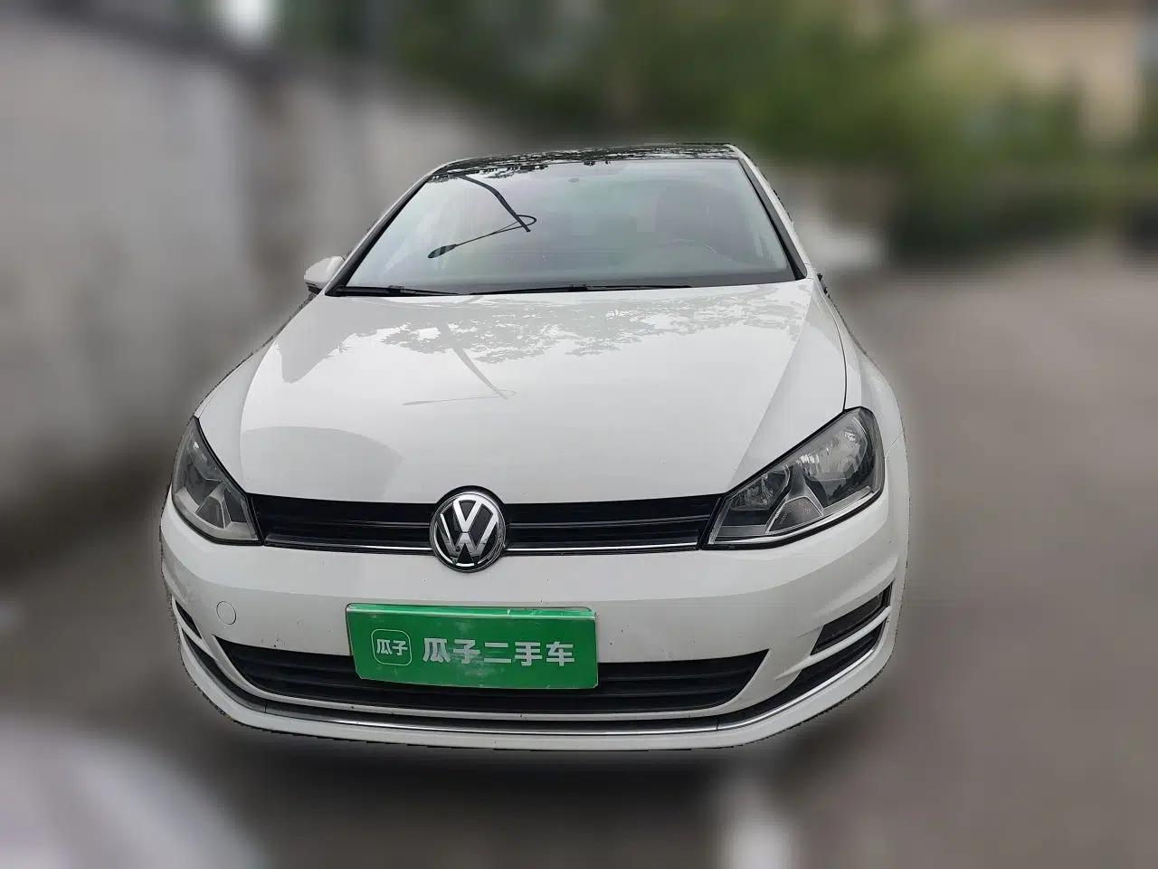 Volkswagen Golf 2016 230TSI Manual Comfort Version — миниатюра 2