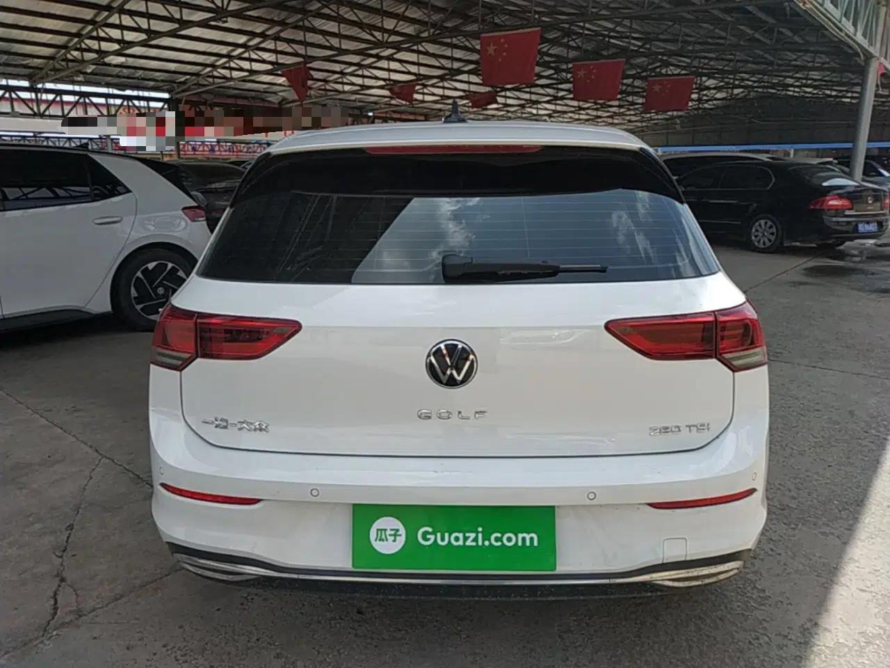 Volkswagen Golf 2024 280TSI DSG Pro Expert Edition — миниатюра 5
