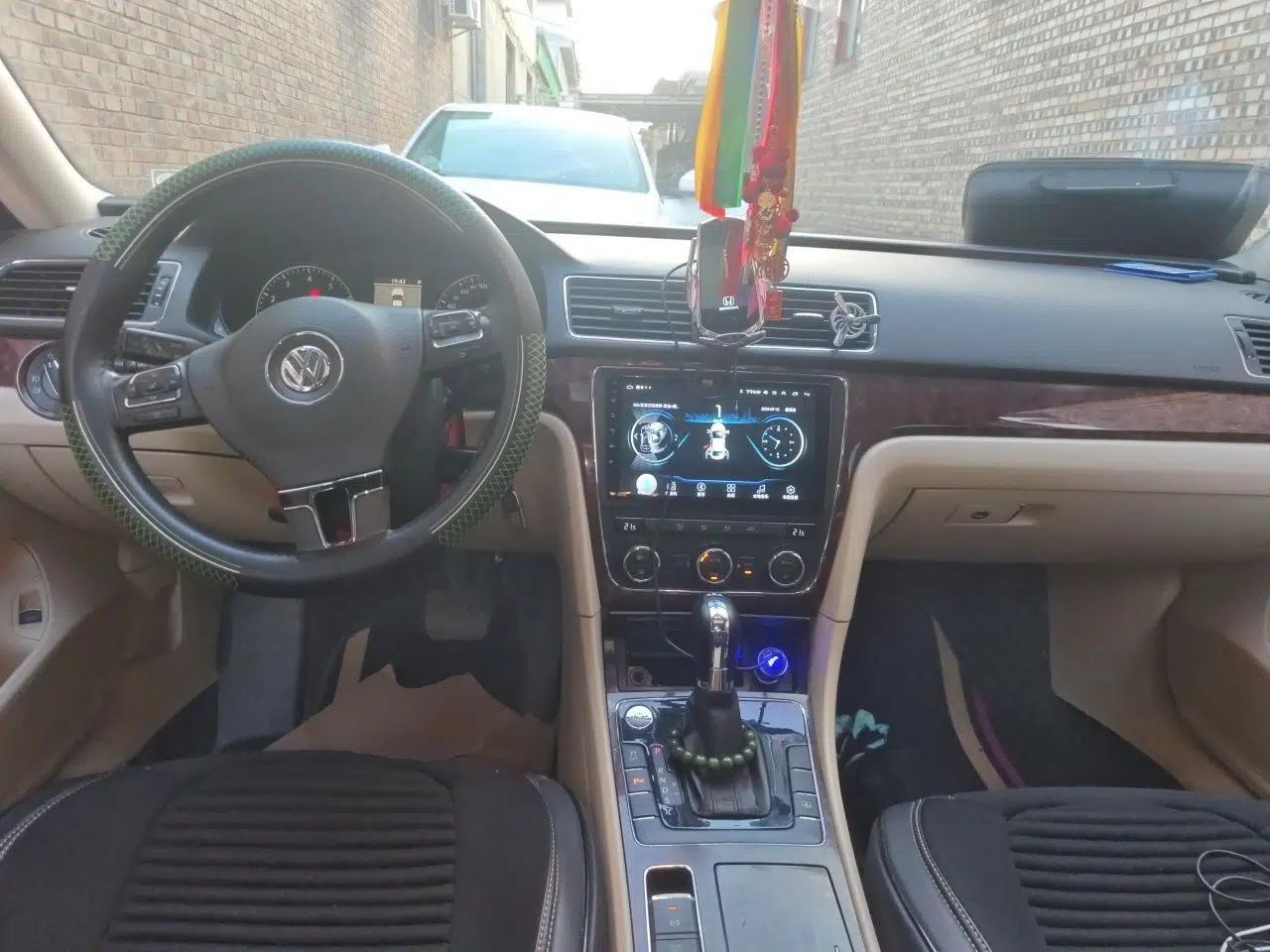 Volkswagen Passat 2011 2.0 TSI DSG Premium Edition — миниатюра 9