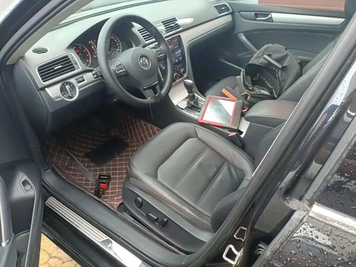 Volkswagen Passat 2015 1.8TSI DSG Prestige Edition — миниатюра 22