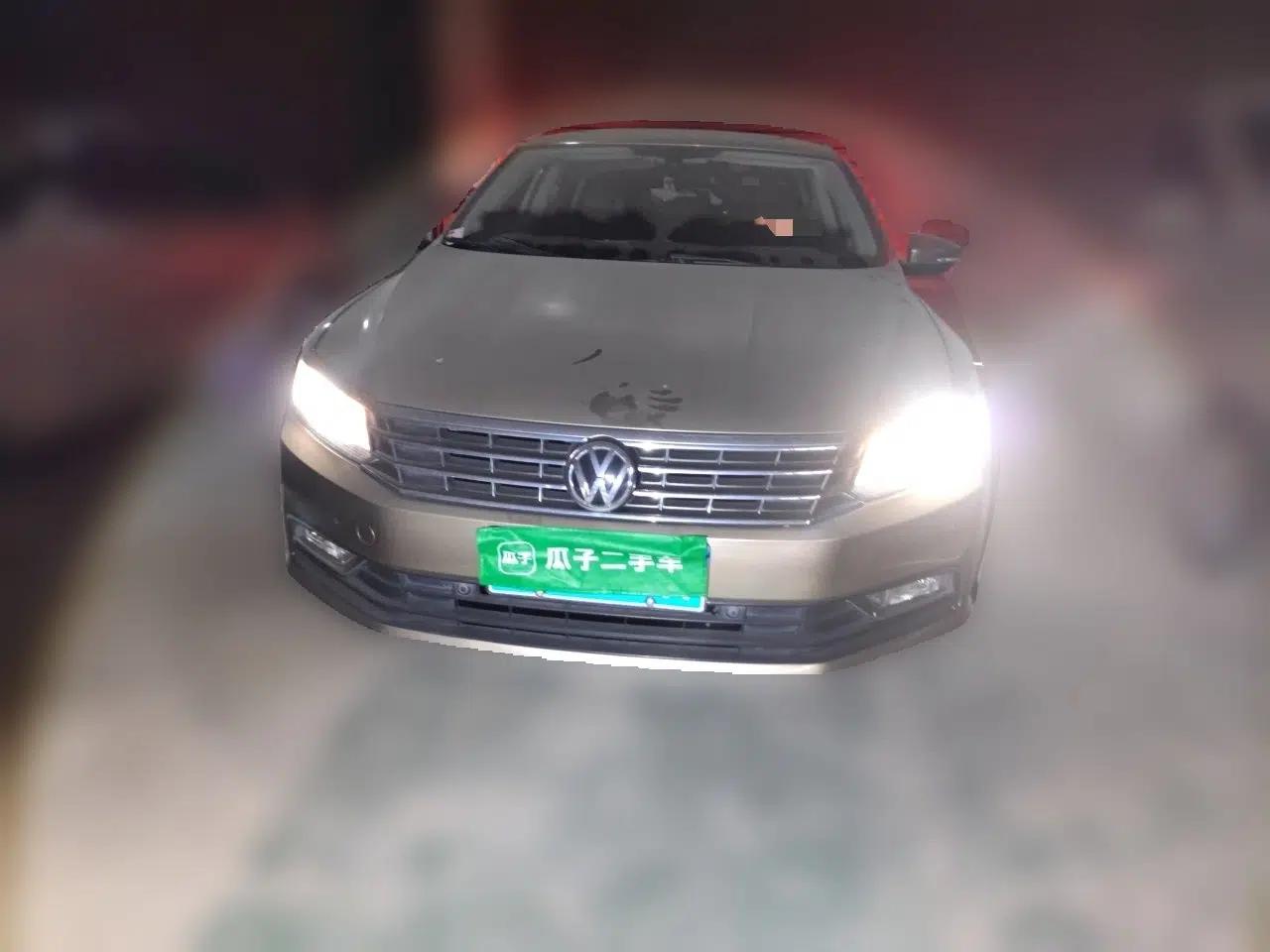 Volkswagen Passat 2017 330TSI DSG Luxury Edition — миниатюра 2