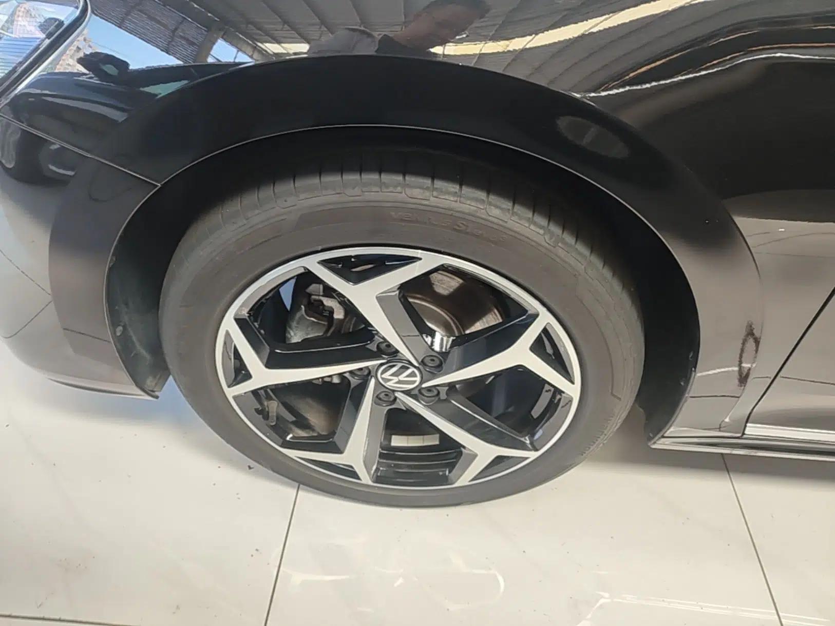 Volkswagen Passat 2025 Outstanding Model 330TSI Starry Elite Edition — миниатюра 10