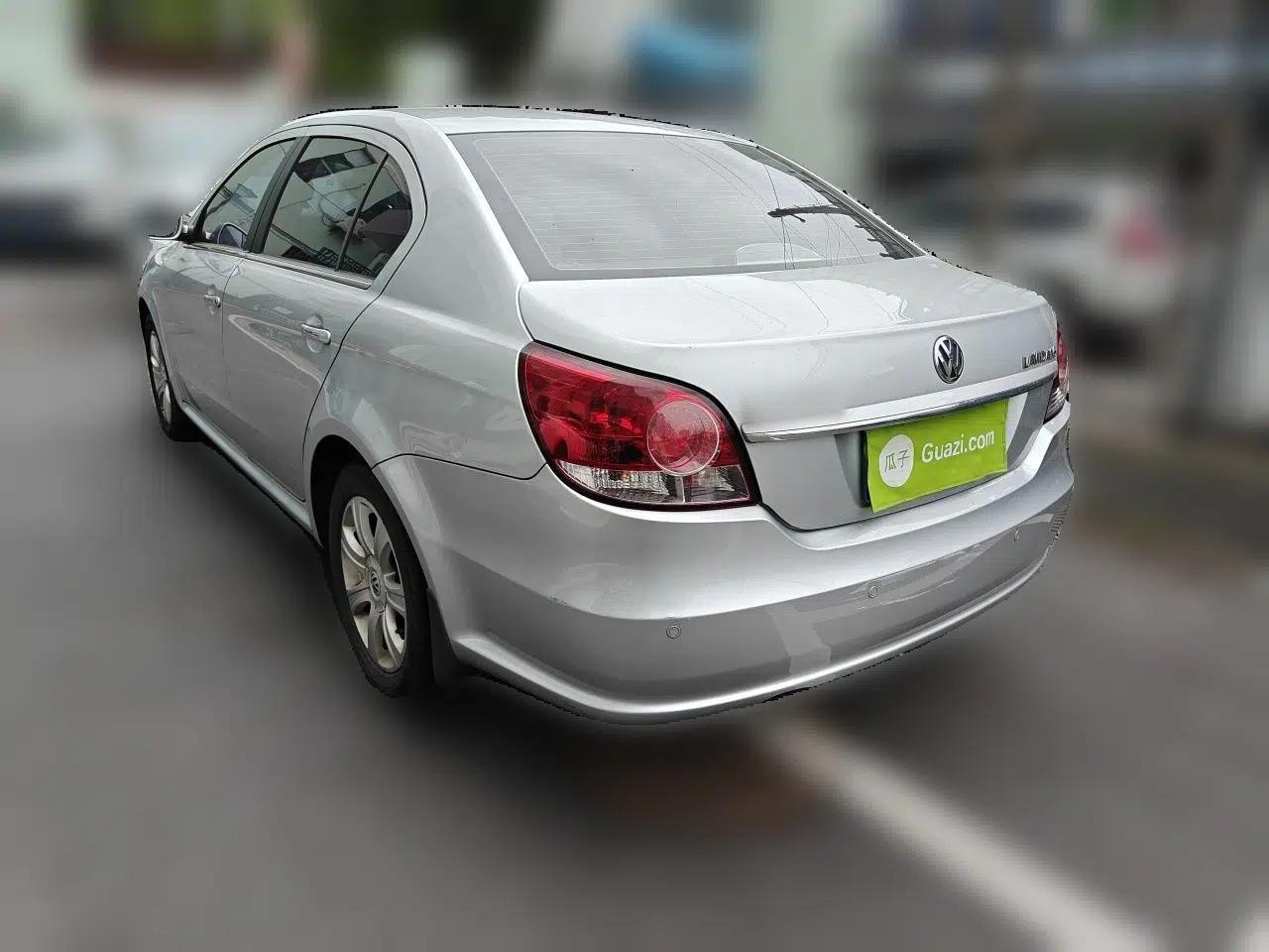 Volkswagen Lavida 2008 1.6L Automatic Prestige Edition — миниатюра 4