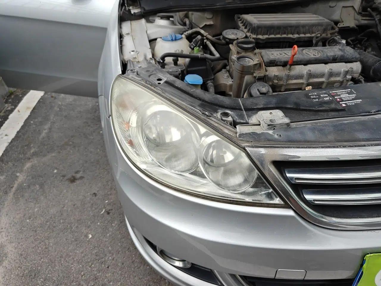 Volkswagen Lavida 2008 1.6L Automatic Prestige Edition — миниатюра 7