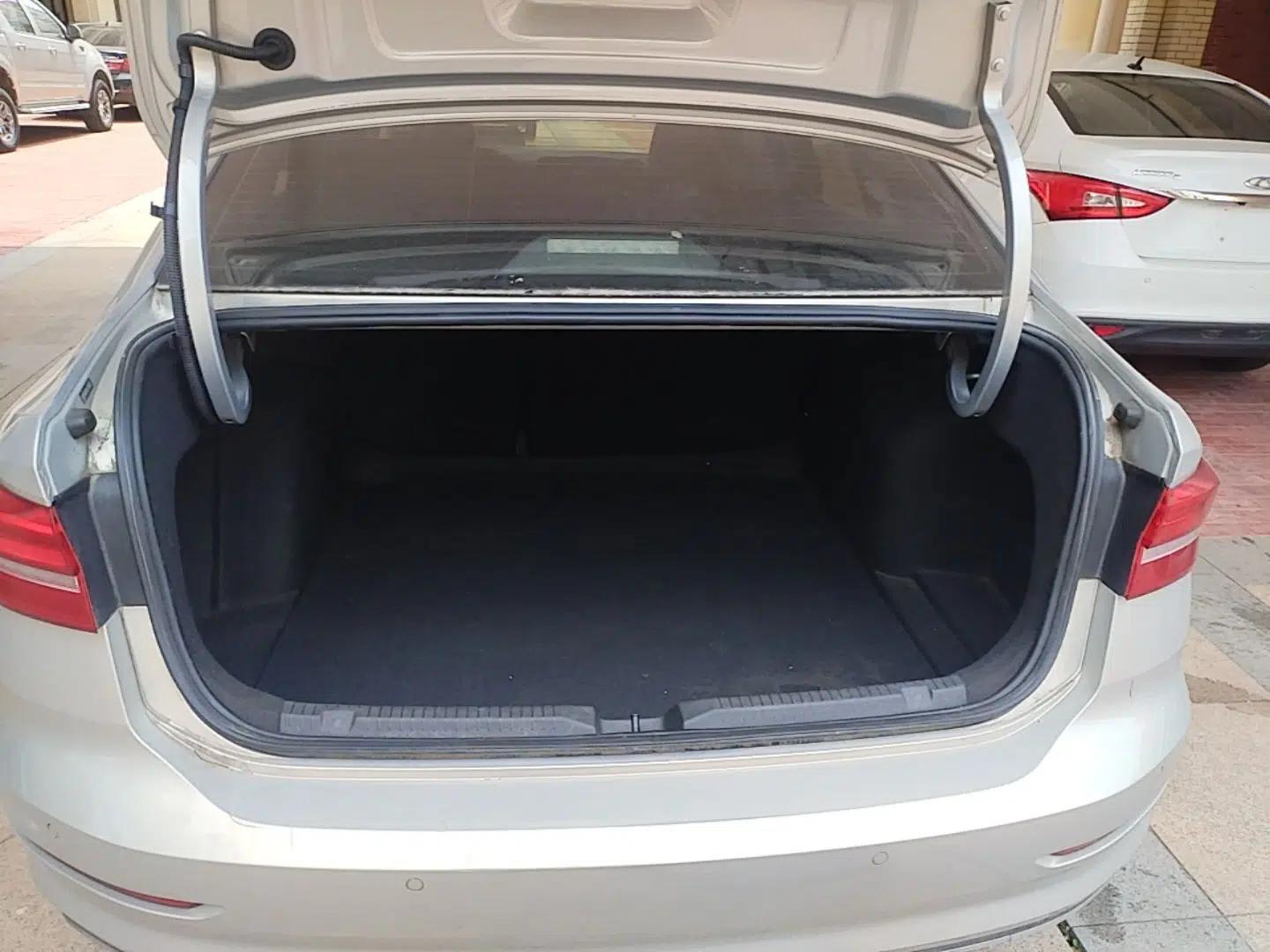 Volkswagen Lavida 2019 280TSI DSG Comfort Edition China VI standard — миниатюра 22