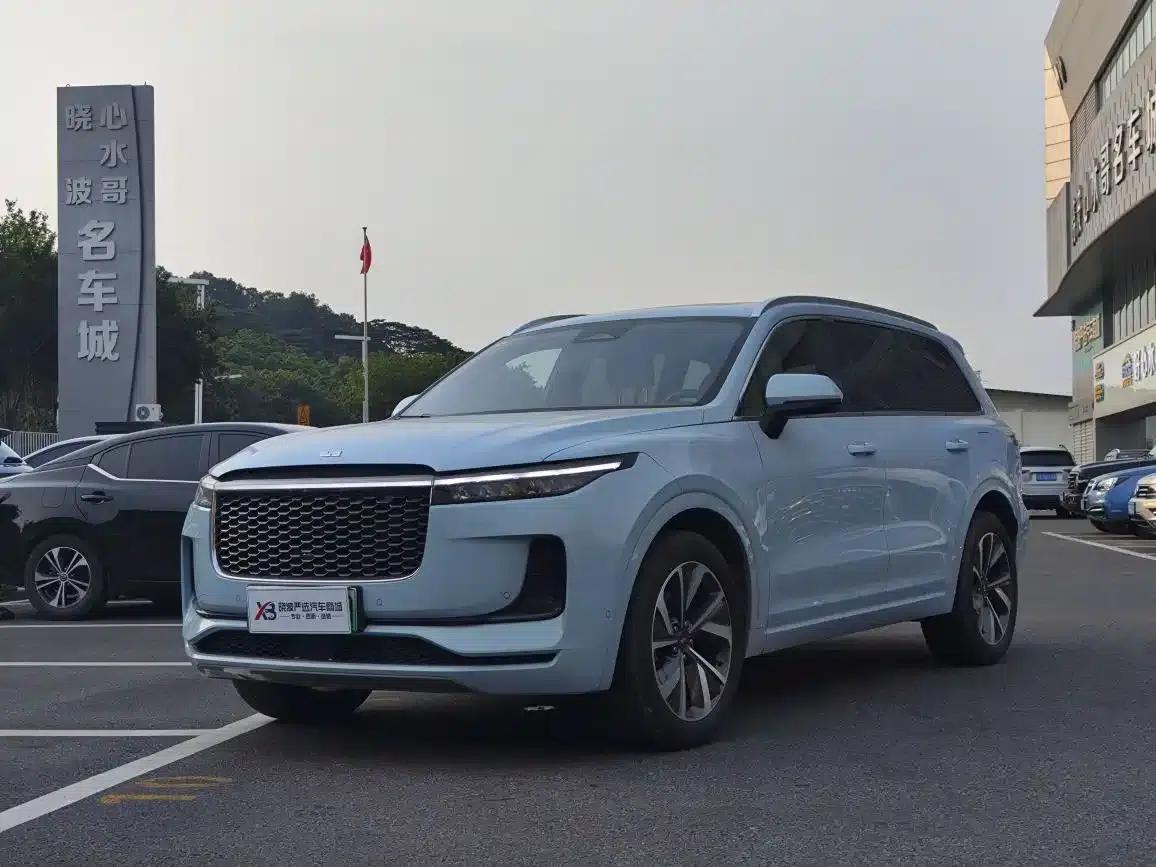 Li Auto ONE 2021 Extended Range 6-Seater — миниатюра 1