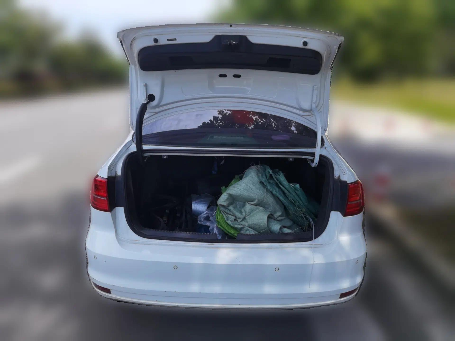Volkswagen Sagitar 2015 230TSI Manual Comfort Version — миниатюра 19