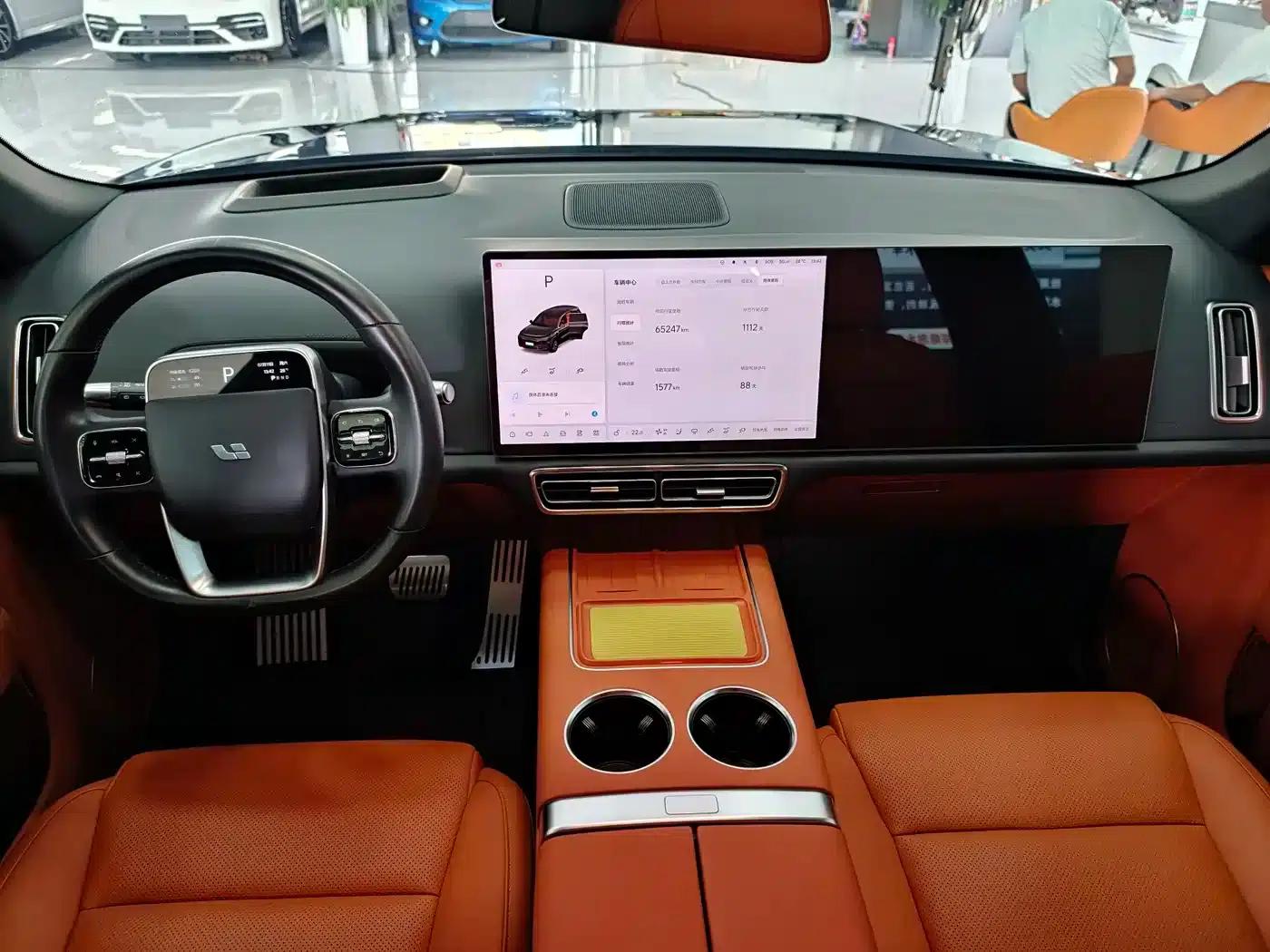Li Auto L8 2023 Pro — миниатюра 11