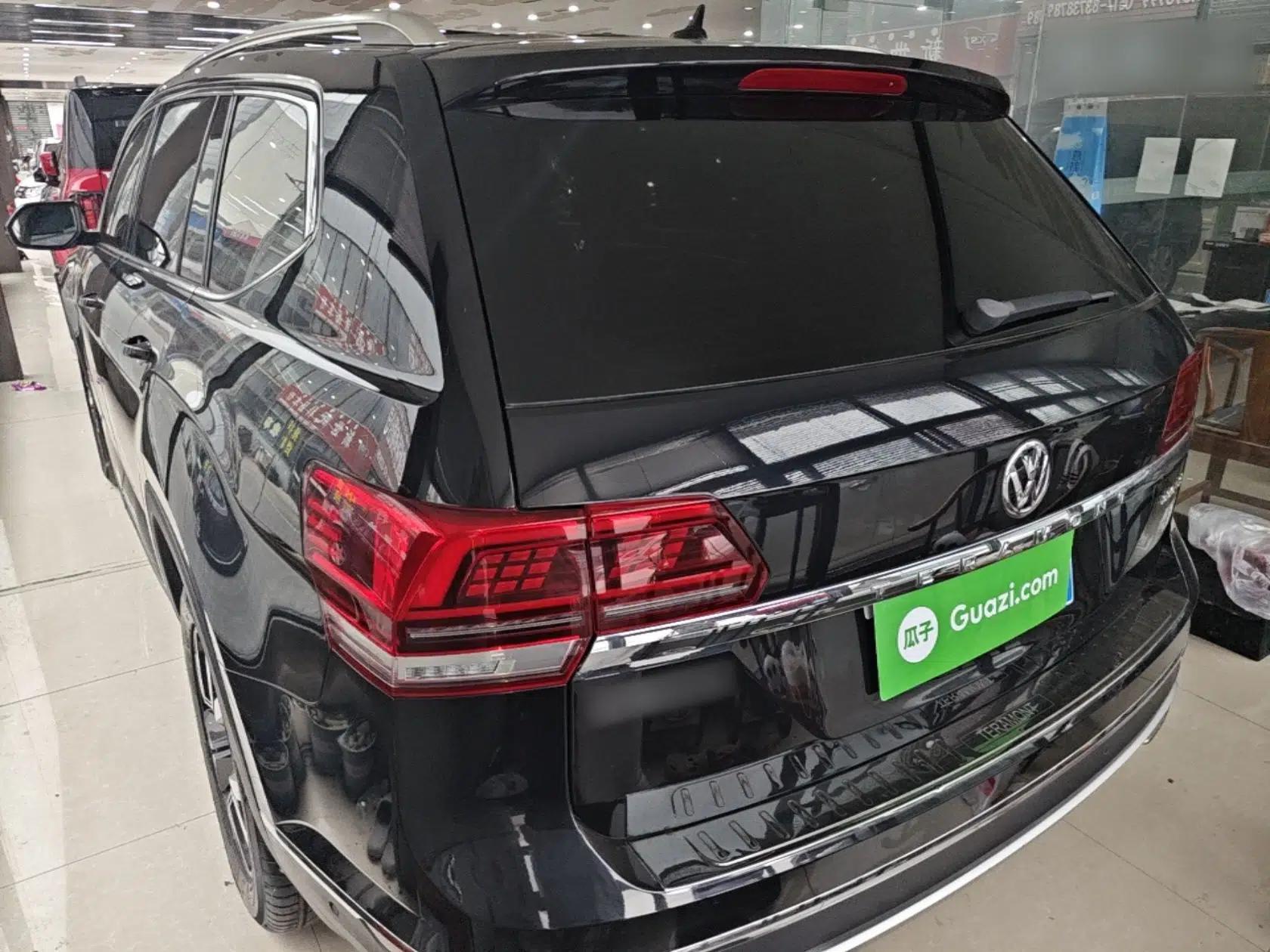 Volkswagen Teramont 2019 330TSI Two-Wheel-Drive Luxury Edition China V Standard — миниатюра 4
