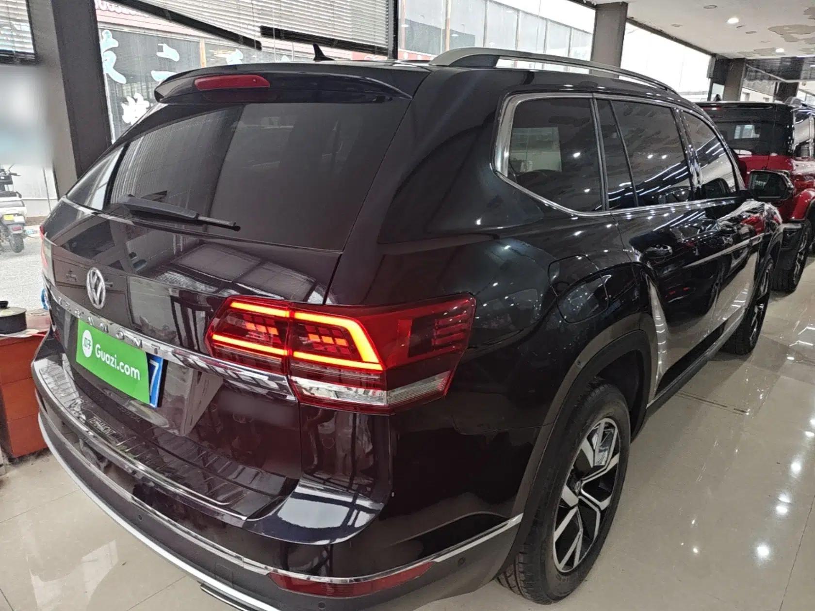 Volkswagen Teramont 2019 330TSI Two-Wheel-Drive Luxury Edition China V Standard — миниатюра 6