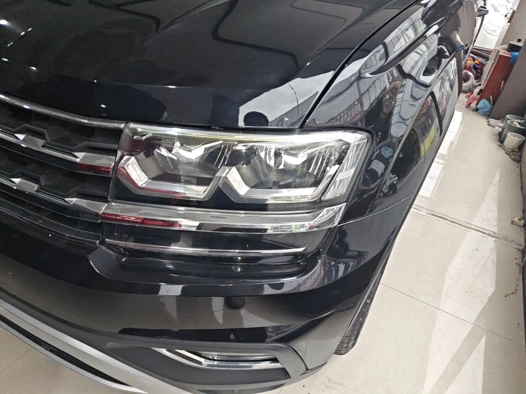 Volkswagen Teramont 2019 330TSI Two-Wheel-Drive Luxury Edition China V Standard — миниатюра 8