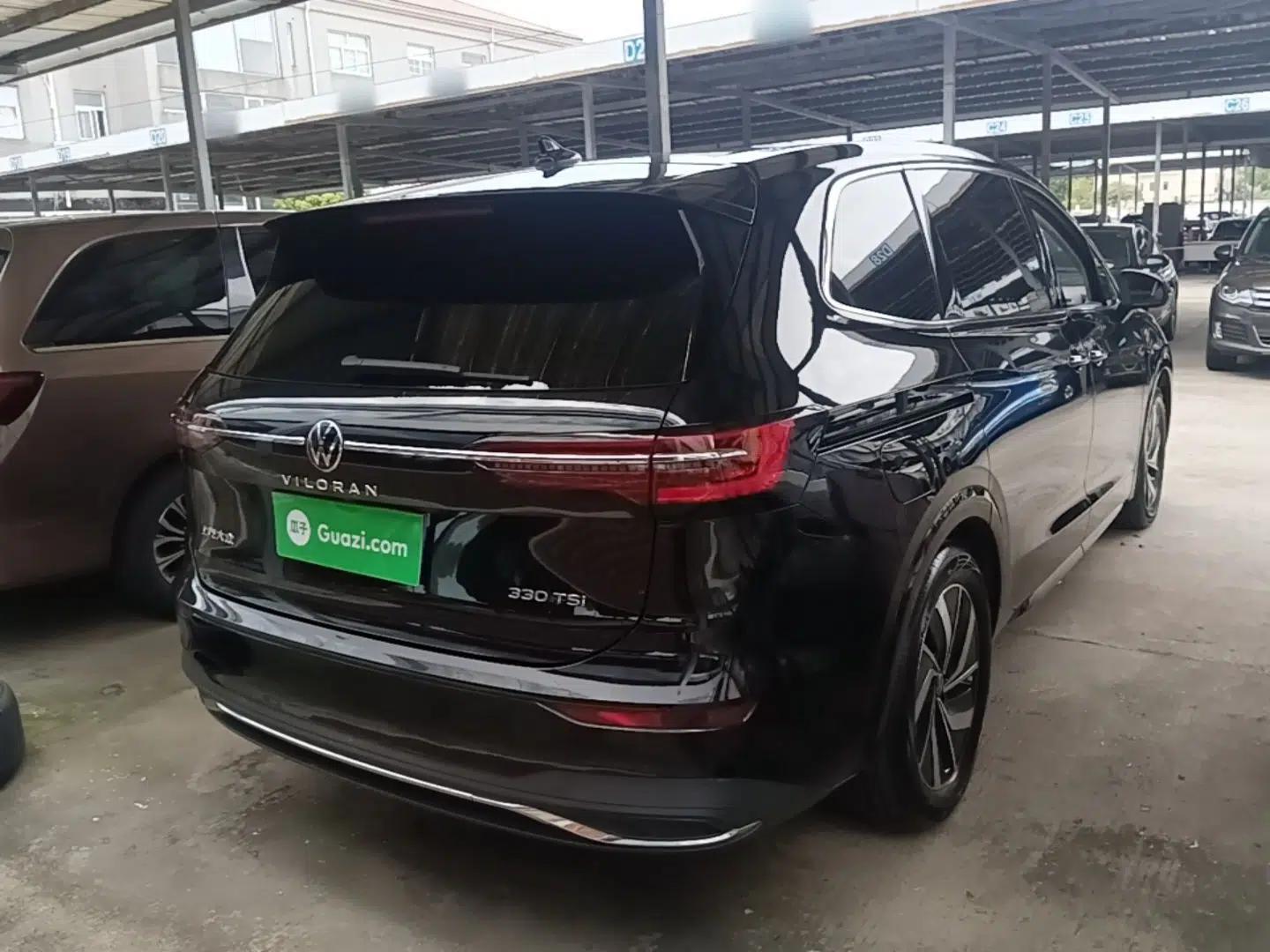 Volkswagen Viloran 2024 330TSI Luxury Edition — миниатюра 6