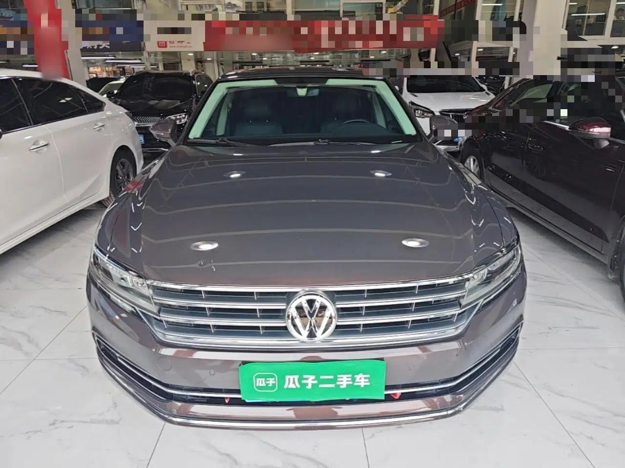 Volkswagen Phideon 2019 380TSI Two-Wheel Drive Business Edition China VI Standard — миниатюра 2