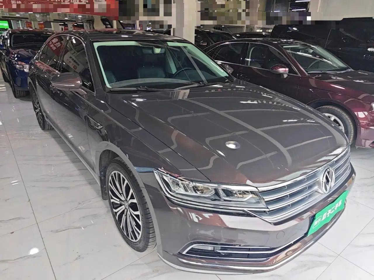 Volkswagen Phideon 2019 380TSI Two-Wheel Drive Business Edition China VI Standard — миниатюра 12