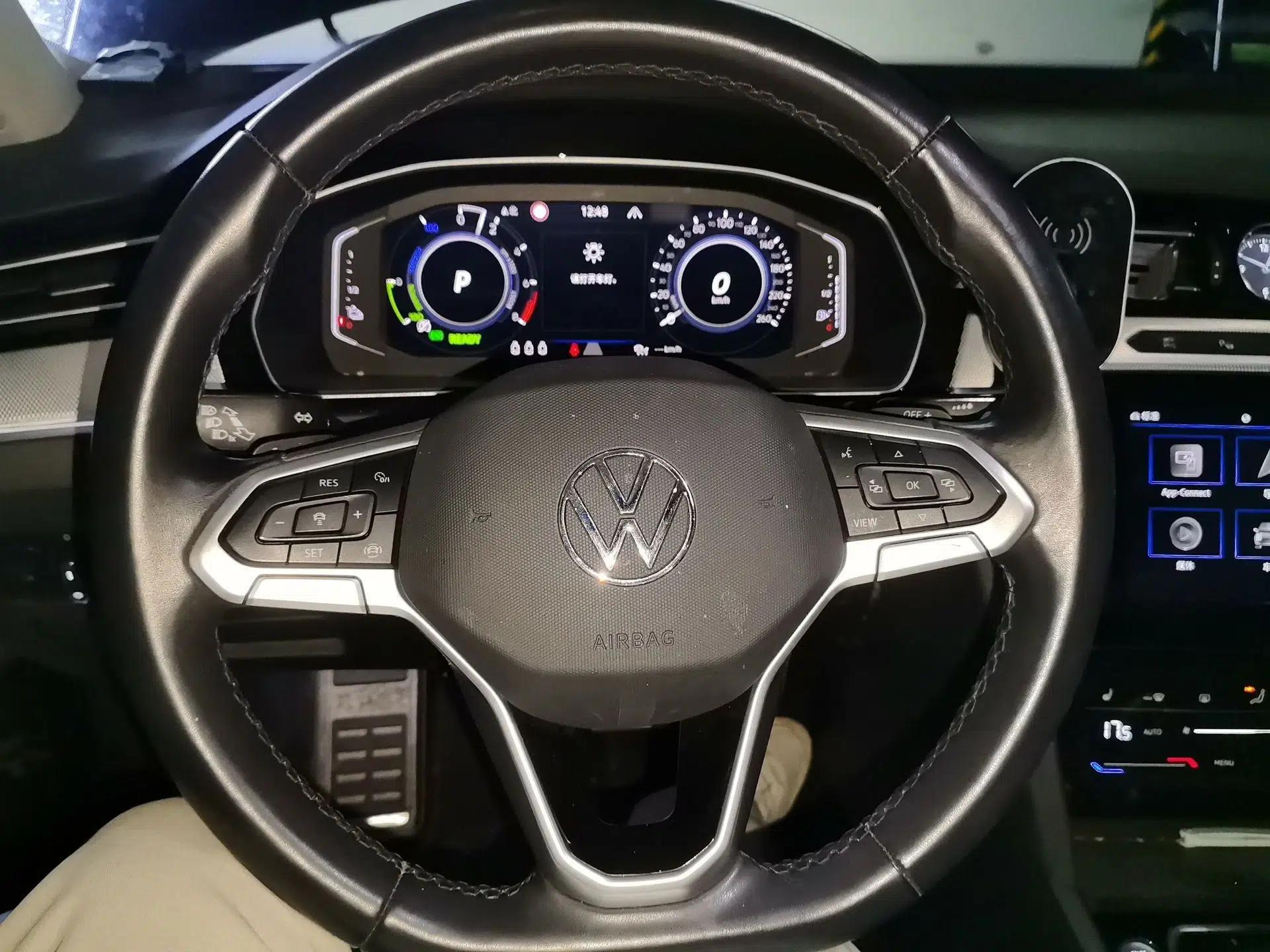 Volkswagen Magotan GTE Plug-in Hybrid 2022 GTE Prestige Model — миниатюра 10