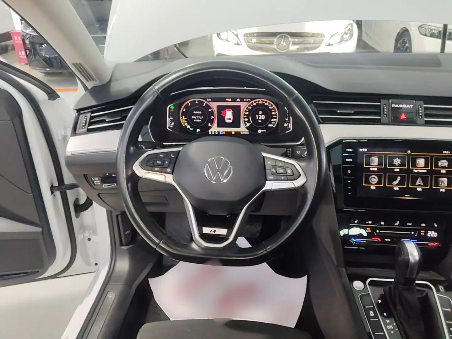 Volkswagen Variant 2021 2.0T Comfort Edition — миниатюра 13