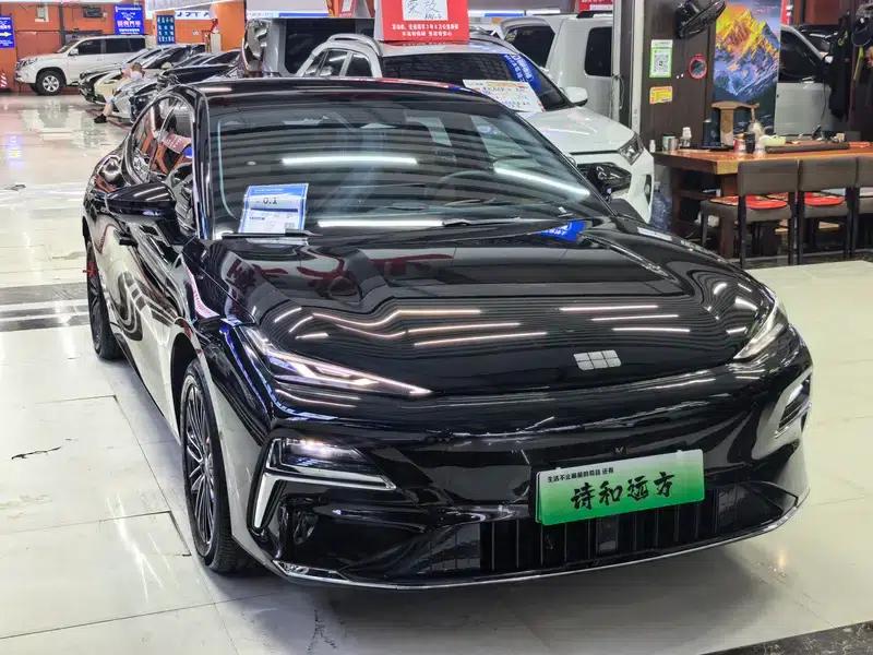 Galaxy Star 8 PHEV 2026 Model 225km EM-i Voyager Nautical Edition — миниатюра 3