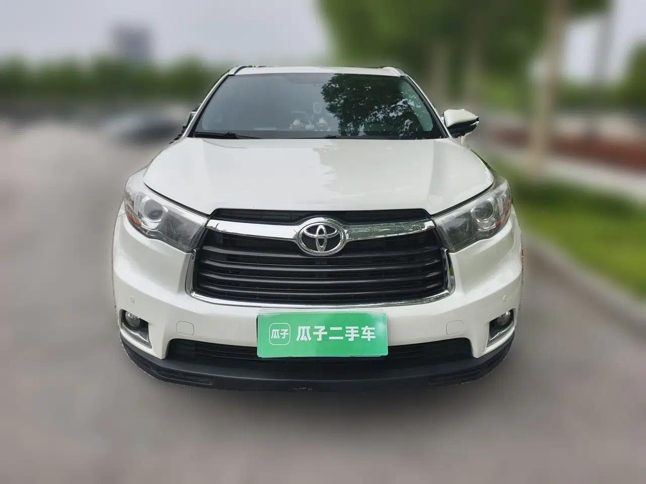 Toyota Highlander 2017 2.0T Four-Wheel Drive Luxury Edition 7 Seats — миниатюра 2