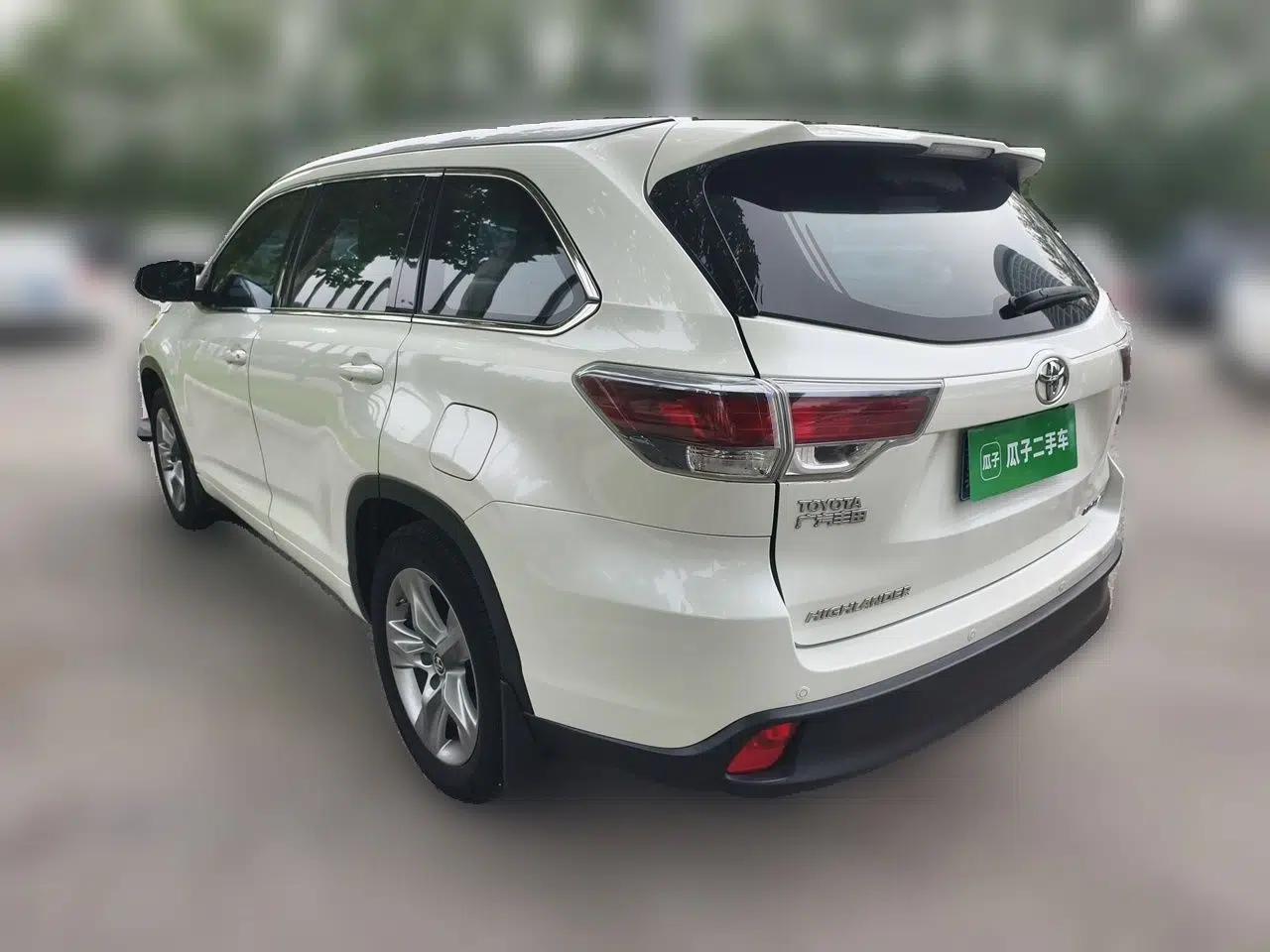 Toyota Highlander 2017 2.0T Four-Wheel Drive Luxury Edition 7 Seats — миниатюра 4