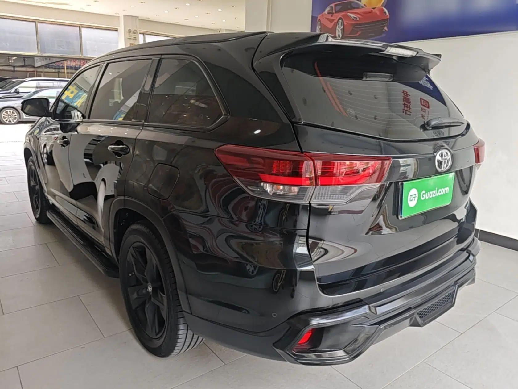 Toyota Highlander 2018 2.0T Four-Wheel Drive Knight Edition 7 Seats China VI Standard — миниатюра 4