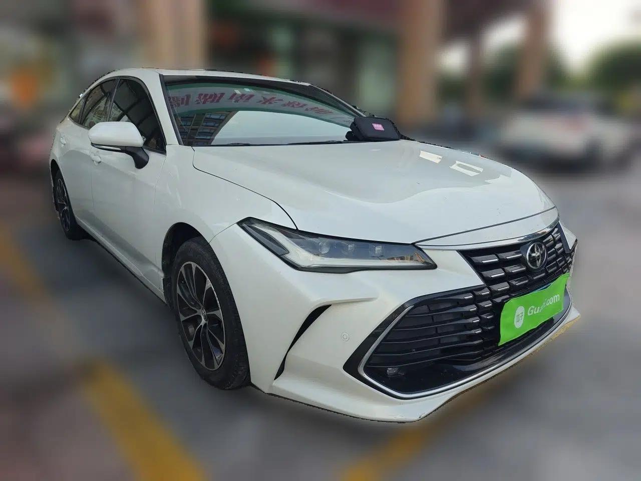 Toyota Avalon 2022 2.0L Ambition Edition — миниатюра 3
