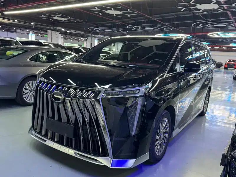 Trumpchi M8 2023 Master Series 2.0TGDI Flagship Edition — миниатюра 1