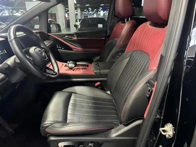 Trumpchi M8 2023 Master Series 2.0TGDI Flagship Edition — миниатюра 19