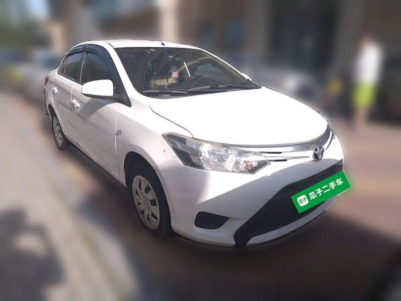 Toyota Vios 2014 1.5L Manual ZhiZhen Edition — миниатюра 3