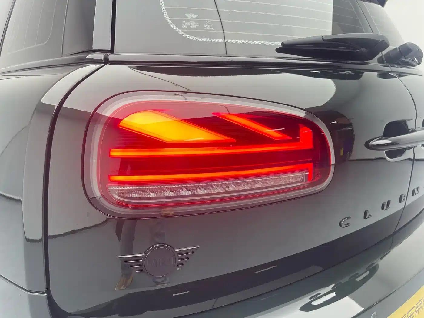 MINI JCW CLUBMAN 2022 2.0T JOHN COOPER WORKS ALL- — миниатюра 16