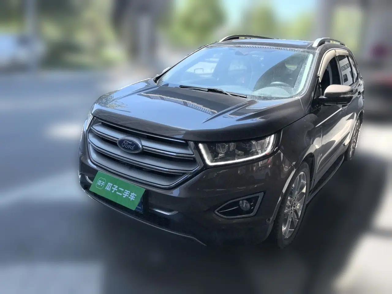Ford Edge 2016 EcoBoost 245 Four-Wheel Drive Titanium 7-Seater — миниатюра 1