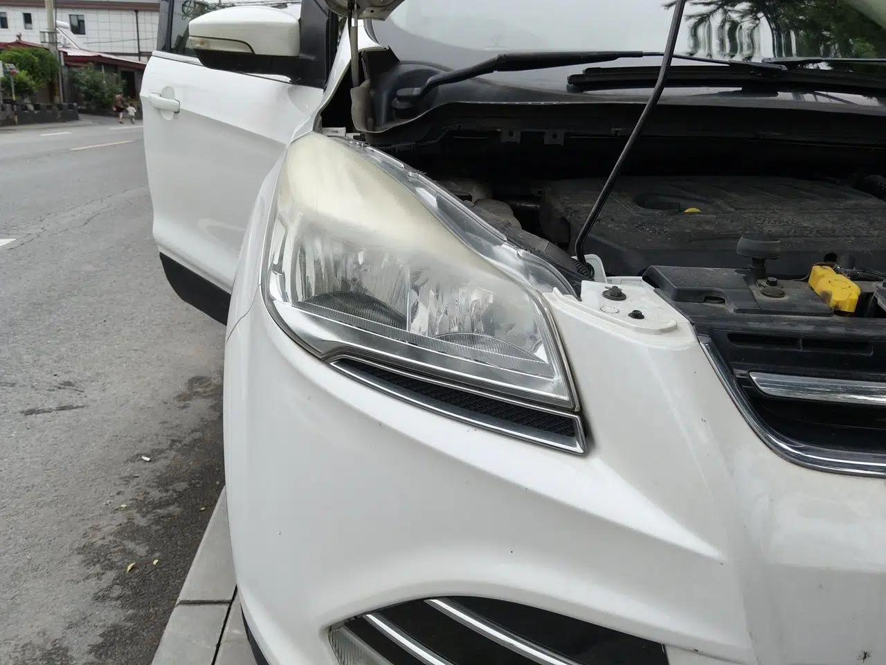 Ford Kuga 2015 1.5L GTDi Two-Wheel Drive Fashion Edition — миниатюра 7