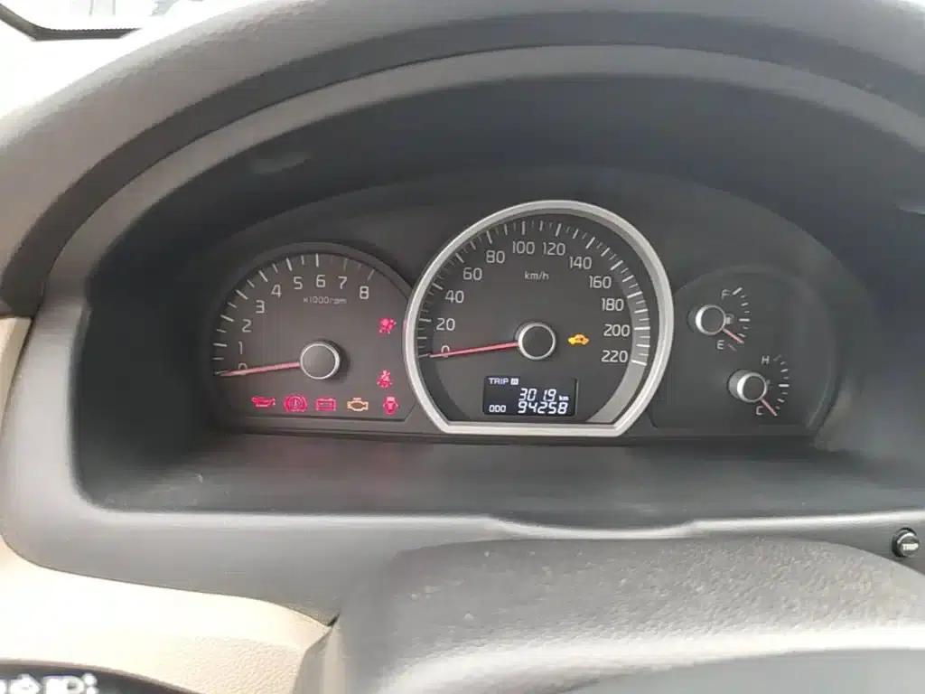 2013 Kia Sportage 2.0L Manual 2WD GL — миниатюра 12