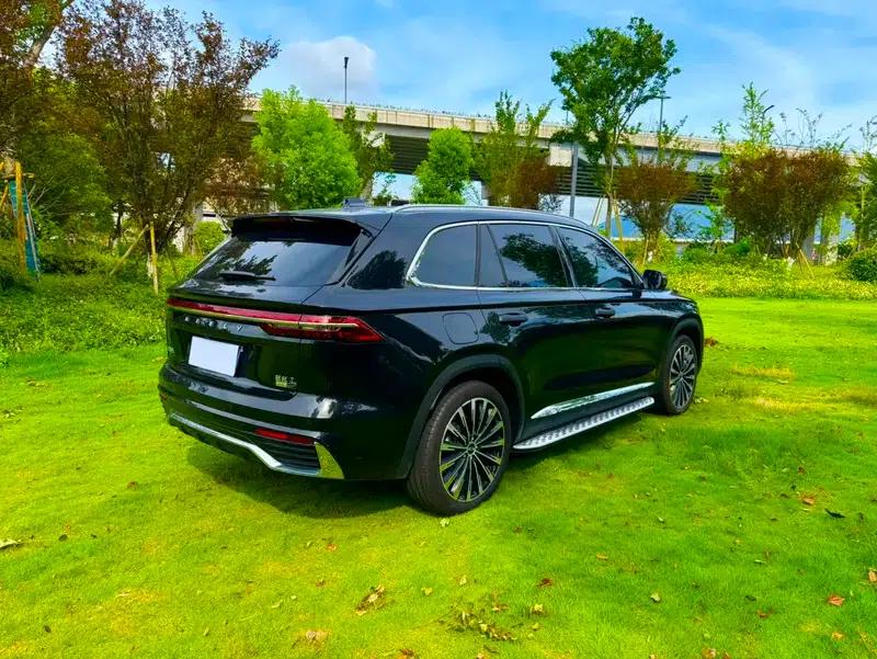 Geely Xingyue L 2026 2.0TD High-Power Automatic Two-Wheel Drive Oriental Star Edition — миниатюра 7