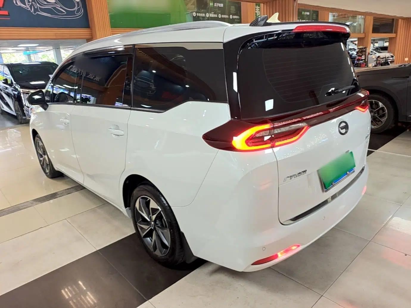 GAC Trumpchi M6 2023 PRO 270T DCT Luxury Edition — миниатюра 4