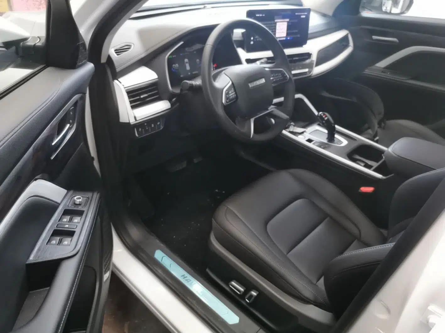 Haval H6 2025 1.5T National Trend Champion Edition — миниатюра 17