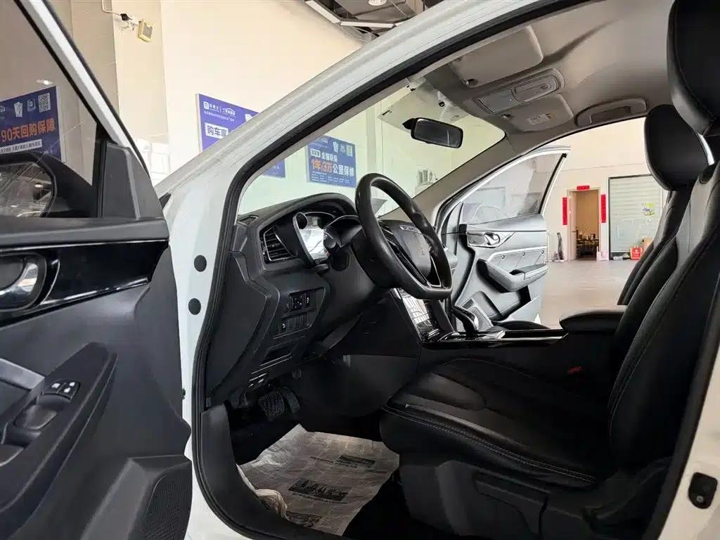 Venucia D60EV 2020 Standard Range Smart Edition — миниатюра 9
