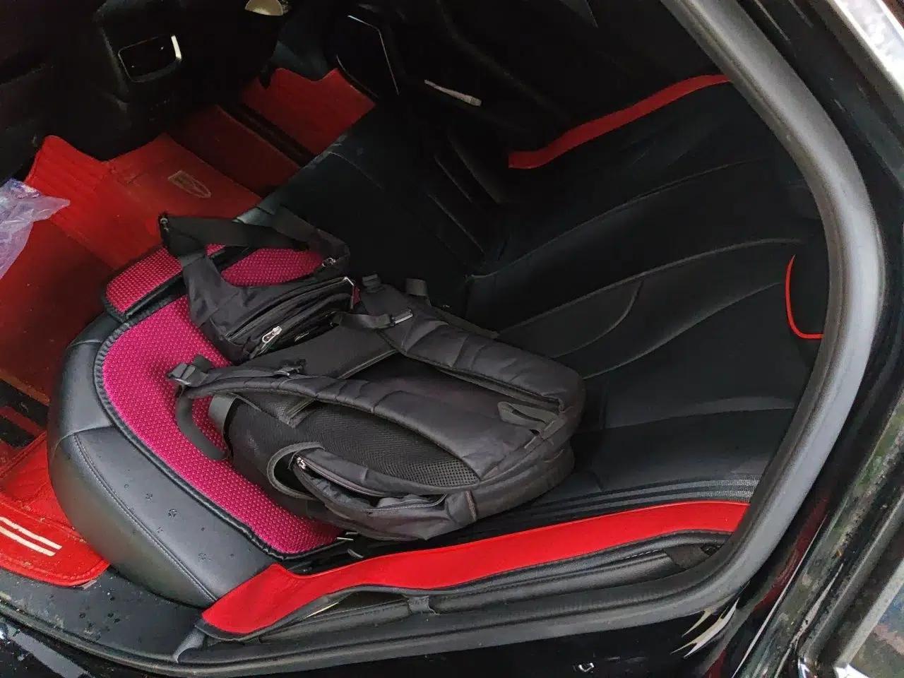 Hongqi H5 2022 Classic Model Facelift 1.8T Automatic Smart Connect Flagship Edition — миниатюра 17