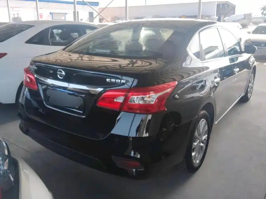Nissan Sylphy 2016 1.6XL Manual Deluxe Edition — миниатюра 3