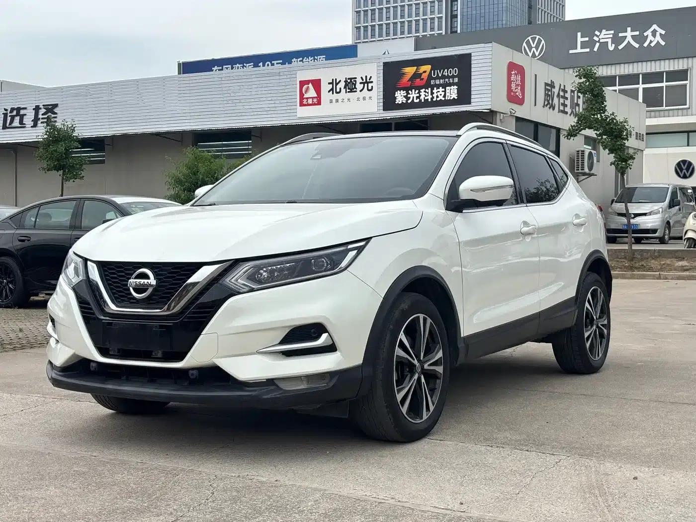 Nissan Qashqai 2022 2.0L CVT XV Prem Luxury Edition — миниатюра 1