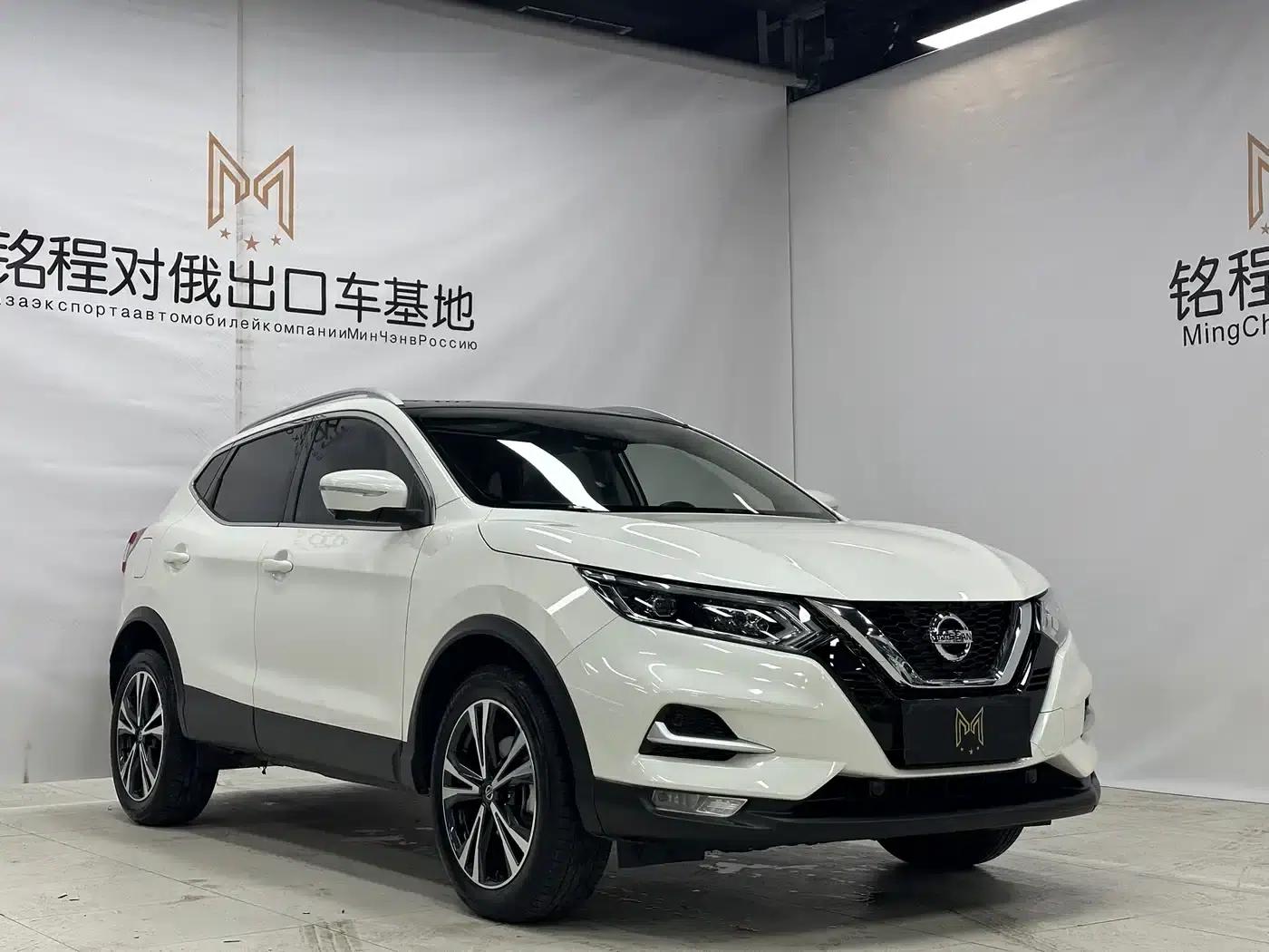 Nissan Qashqai 2022 2.0L CVT XV Prem Luxury Edition — миниатюра 3